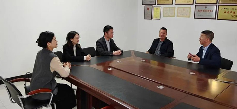 营商环境丨密集出台政策，引来金融“活水”，龙泉拼经济奋勇争先！