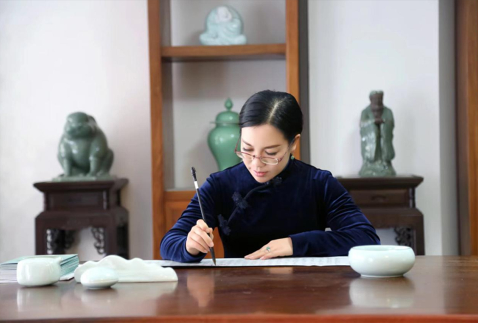 匠心传承青瓷文化 绘就家乡共富“同心圆”