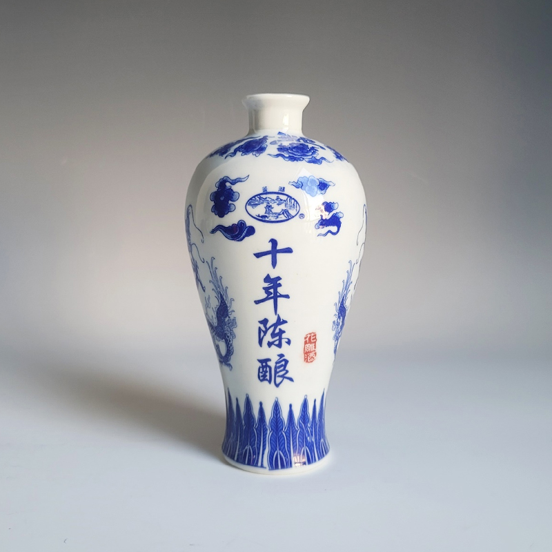 500克十年原酿青花龙瓶